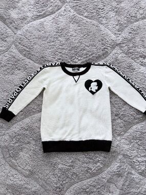 White Karl Lagerfeld Paris knit sweater, size XXS
